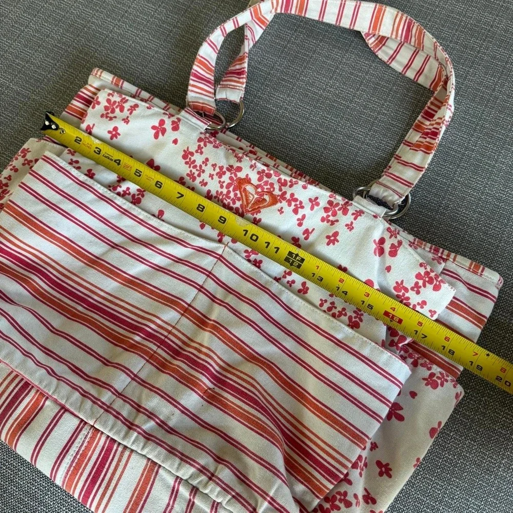 Roxy white and red/orange floral striped tote bag